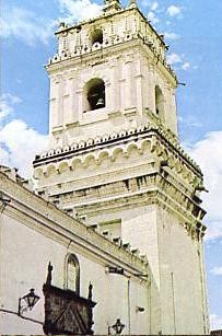 Aufsatz der La Merced Kirche in Quito Ecuador