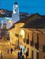 Cuenca Strae in Quito Pichincha Ecuador