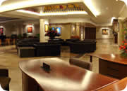 Quito hotels, Hotel Akros lobby