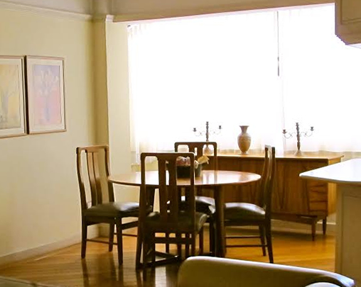 Hoteles en Quito, Filatelia Apart Hotel comedor