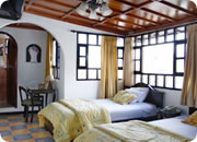 Quito Hotels, Hotel Fuente de Piedra I