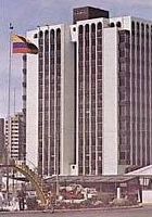 Das España Gebäude gesehen von der militärischen Schule