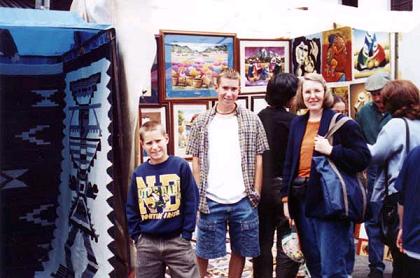 Touristen in Otavalo Ecuador